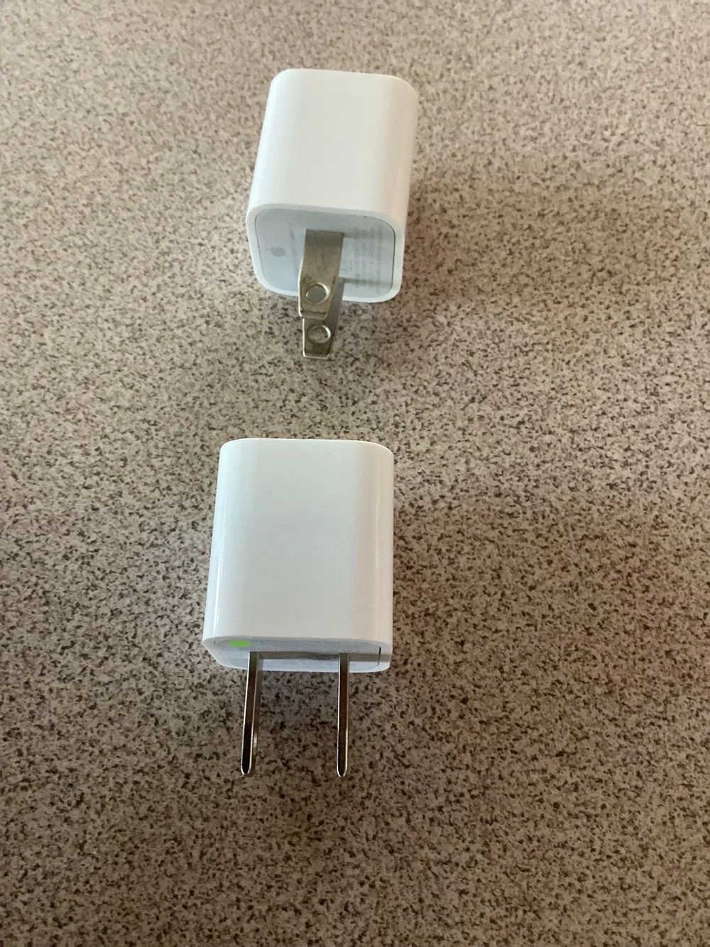 Set of TWO Apple 5W USB Power Adapters / Charging Cubes for iPhone